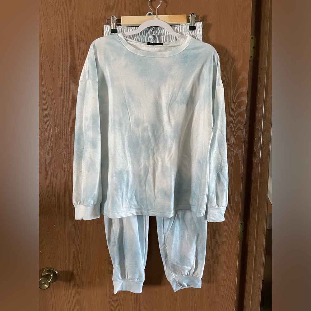 2 Piece Set